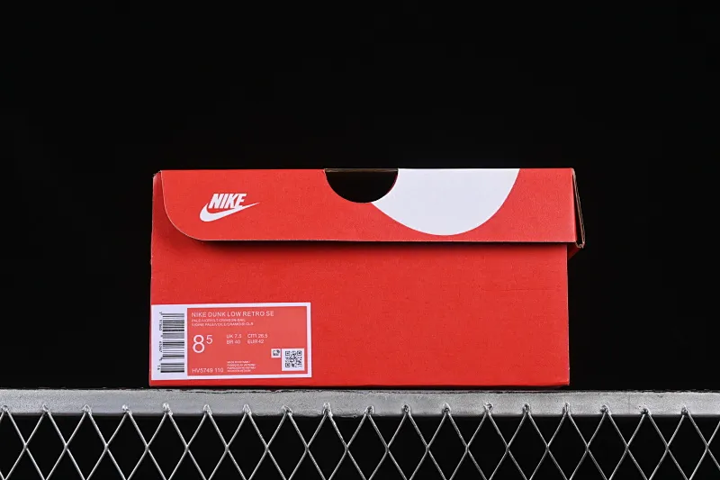 All categories Nk SB Dunk series Nk SB Dunk Low low-top sneakers Nike SB Dunk Low rainbow gradient low-top casual sports skateboard shoes HV5749-110